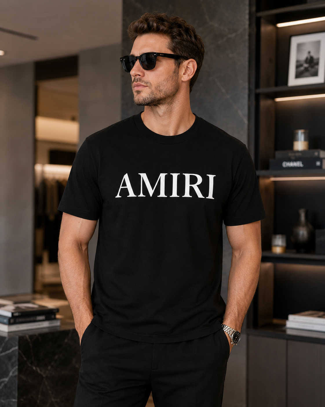 Camiseta Preta com logo Amiri